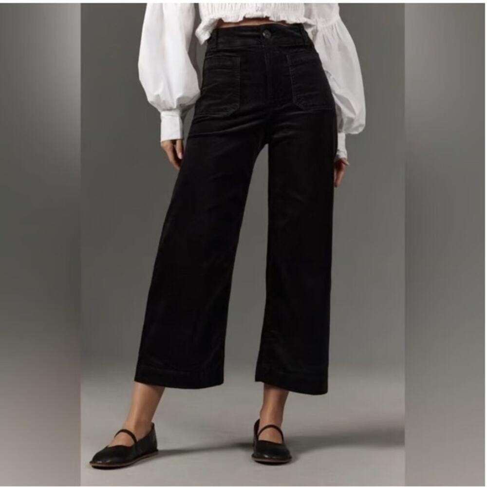 Super cute stretchy Anthropologie Maeve Colette Black Corduroy Wide Leg Pants!